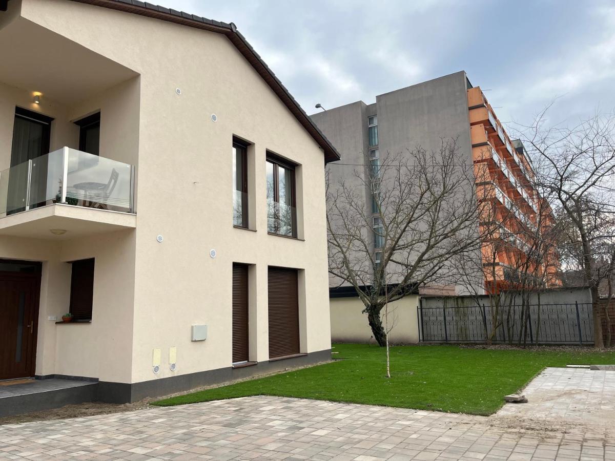 Nature In The City Upper Storey Bestern Szeged Exteriör bild